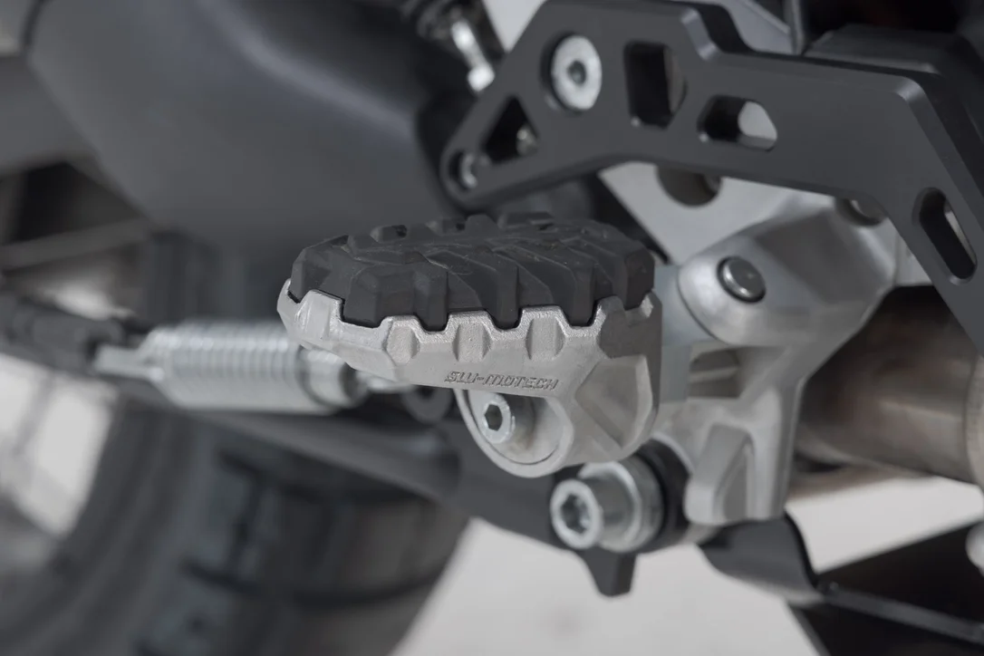 rwn-moto-1202606011215531905408